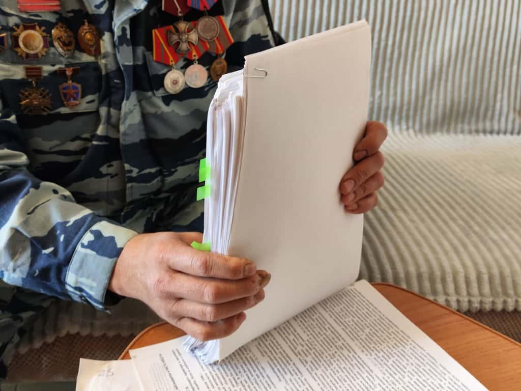 Фото «Я что, хуже бродячей собаки?!»: Бывший главный кинолог новосибирской полиции 4 года ждёт встречи с Бастрыкиным 5